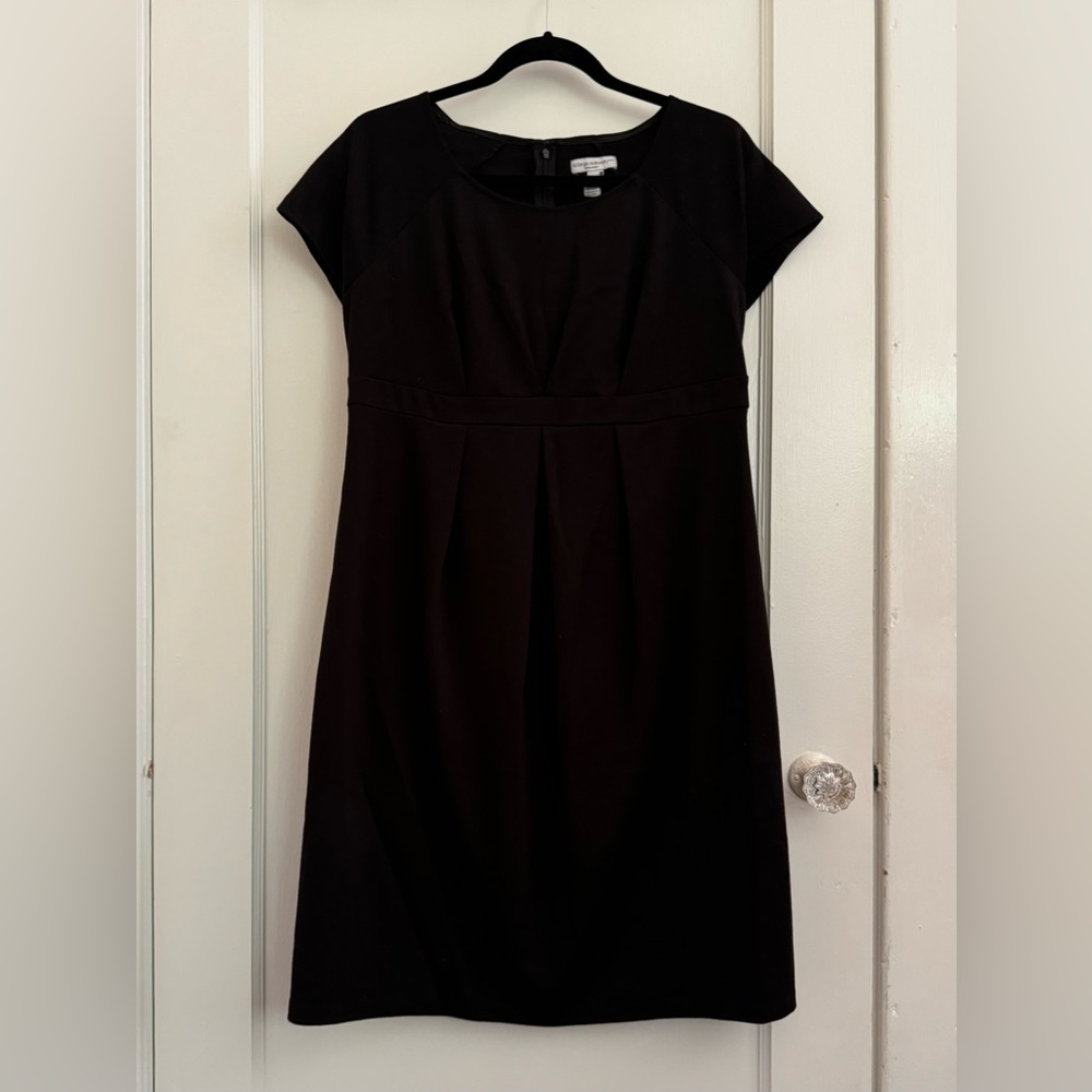 5/$25 Liz Lange Maternity Black Dress